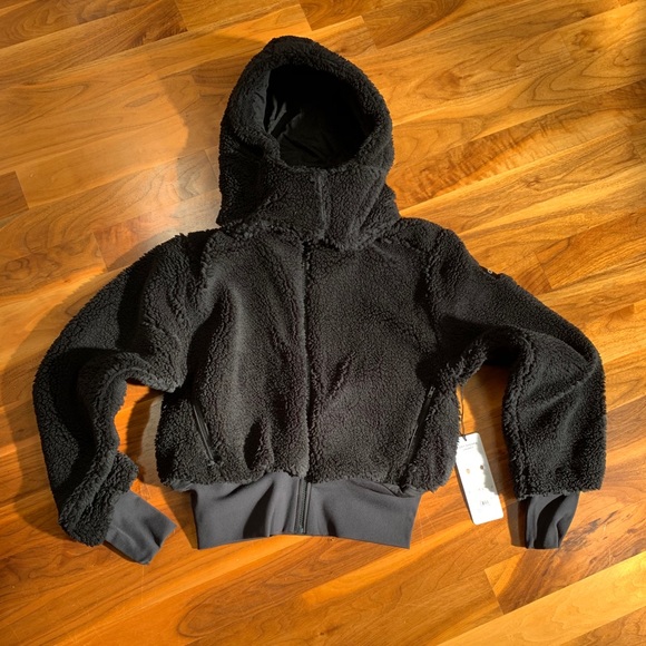 Alo Foxy Sherpa Jacket, New - Picture 4 of 11